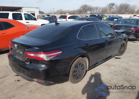 2019 Toyota Camry Hybrid Le z USA, uszkodzony, nr VIN 4T1B31HK0KU512540